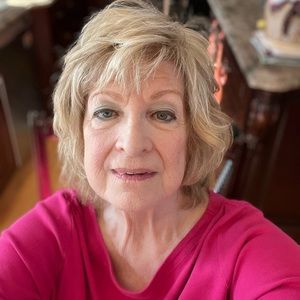 Meet your Posher, Joyce